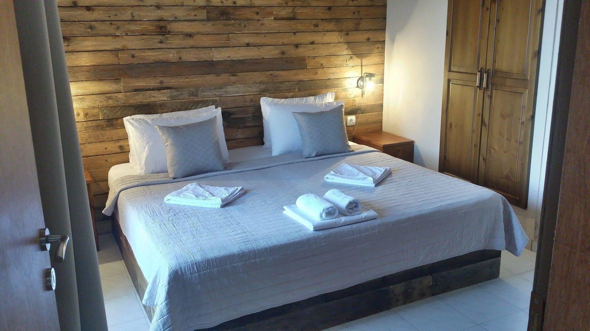 Anemos Hotel Полихроно Экстерьер фото