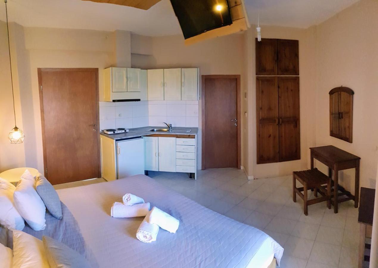 Anemos Hotel Полихроно Экстерьер фото